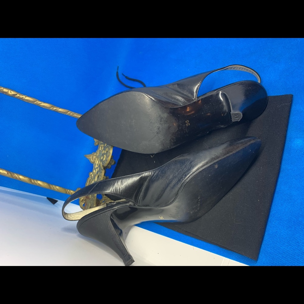 Yves Saint Laurent Black leather pumps - Picture 6 of 14
